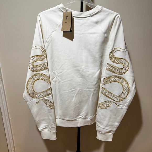 Nike Men’s Kobe Year of Mamba Thermal Crewneck White [HQ4697-133] Size Large - Picture 2 of 13